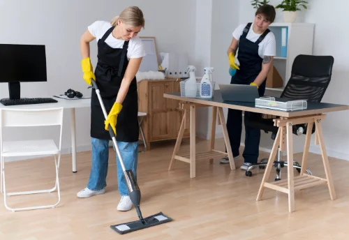 Nettoyage de bureau professionnel à Javerlhac-et-la-Chapelle-Saint-Robert
